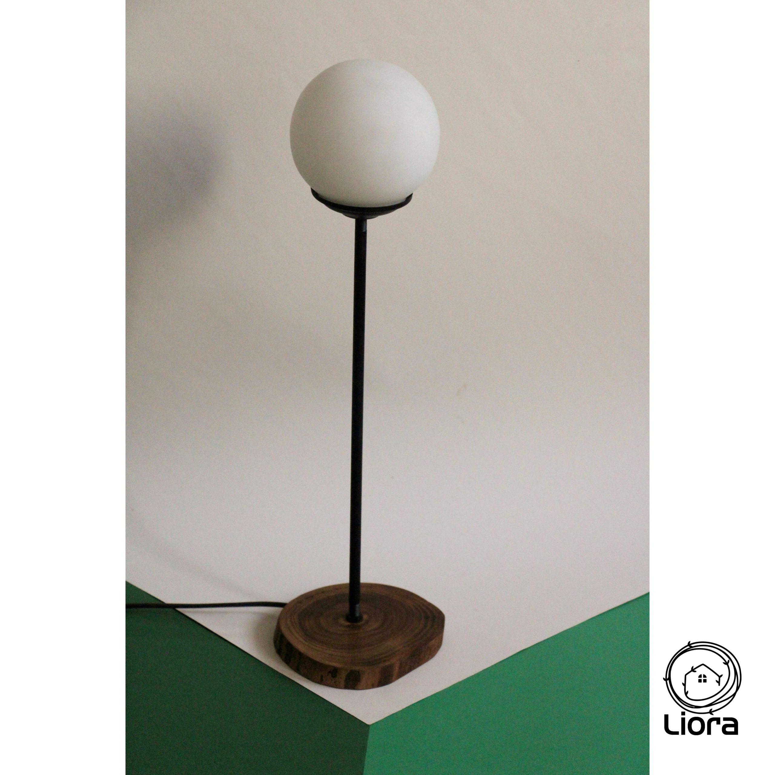 آباژور رومیزی مینیمال کلاهک شیشه ای لیورا مدل نورا با لامپ 5وات کد 3008